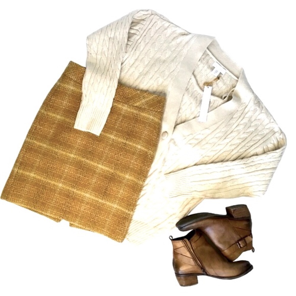 J Crew Sunnie Wool Lined Pencil Skirt in Mustard. Sz 2